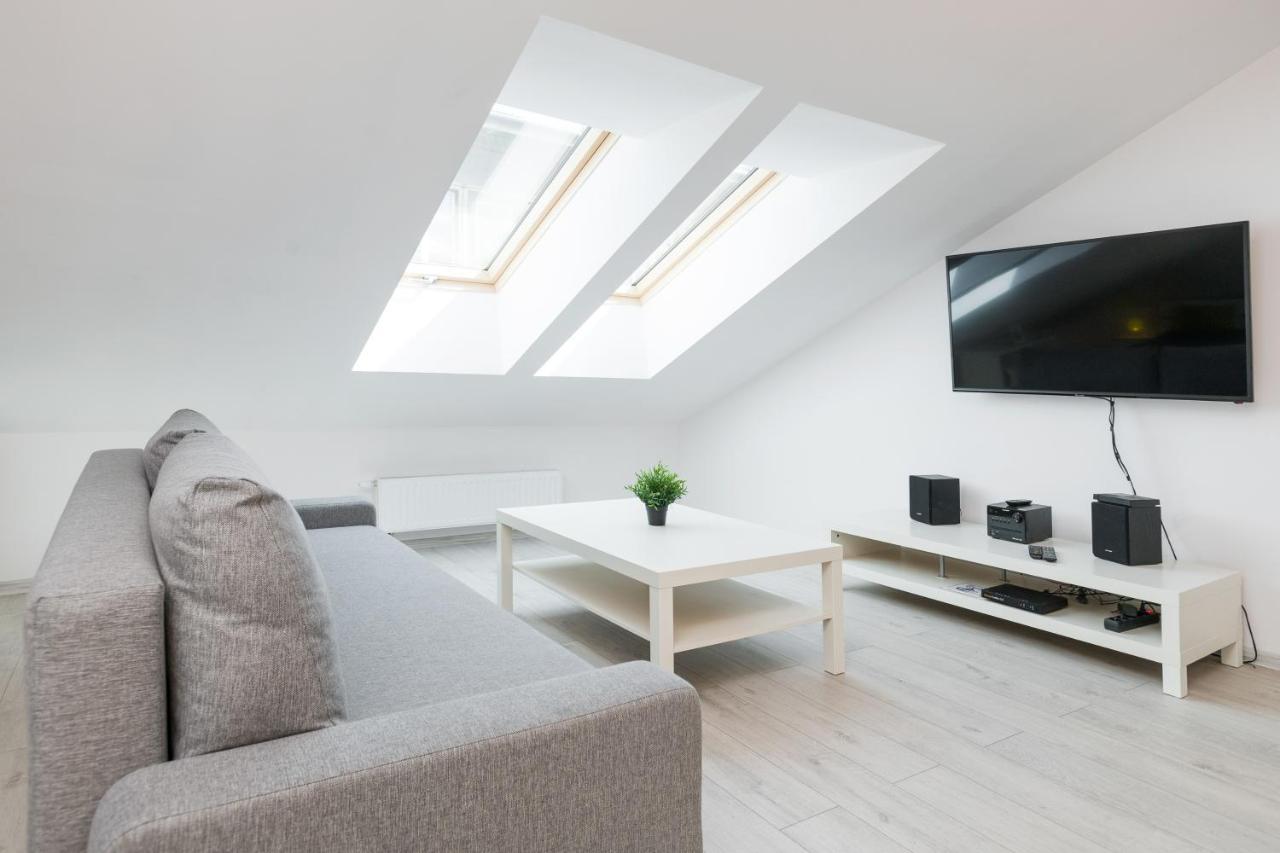 Apartment Alexander Красков Екстериор снимка