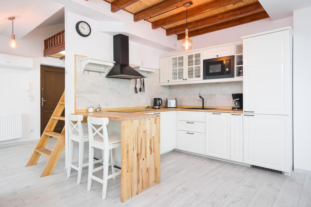 Apartment Alexander Красков Екстериор снимка